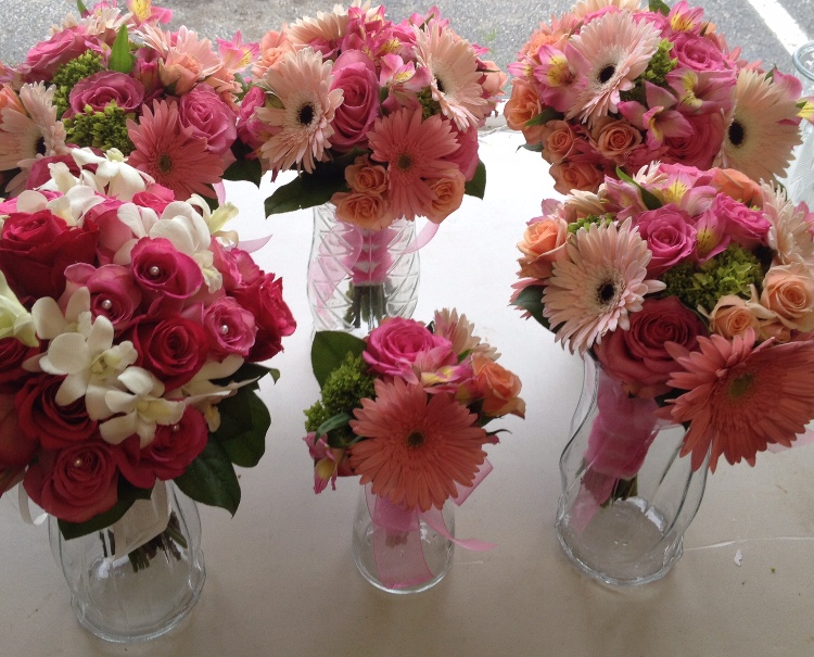 Pink and peach wedding bouquets